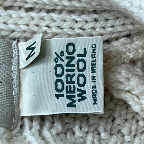 Aran Cream Cable Knit Cardigan Sweater Size Medium - Picture 9 of 10